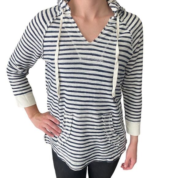 NWT Cable & Gauge hoodie - Picture 2 of 10